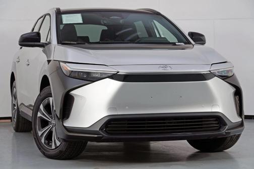 2024 Toyota bZ4X XLE