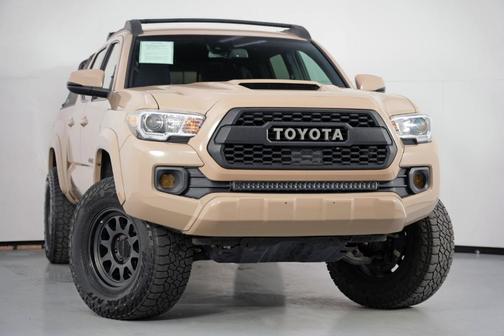 2020 Toyota Tacoma TRD Sport