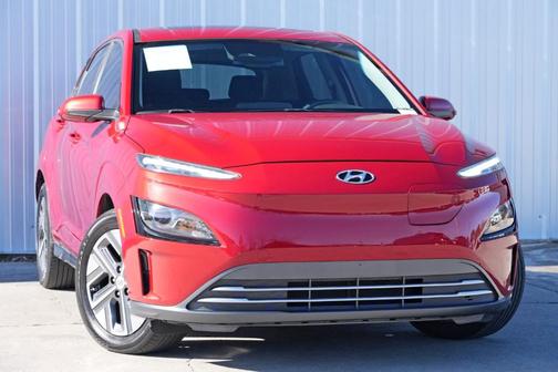 2022 Hyundai KONA EV SEL