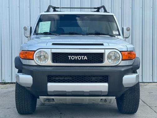2007 Toyota FJ Cruiser Base (Retail Orders Only) (M6)