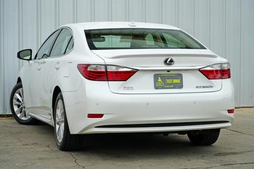2013 Lexus ES 300h Base