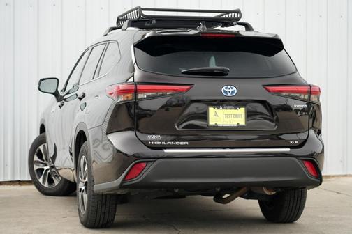 2020 Toyota Highlander Hybrid XLE