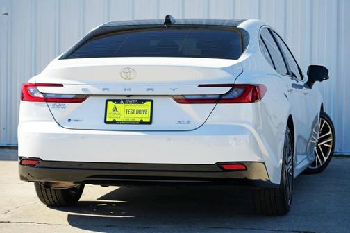 2025 Toyota Camry XLE