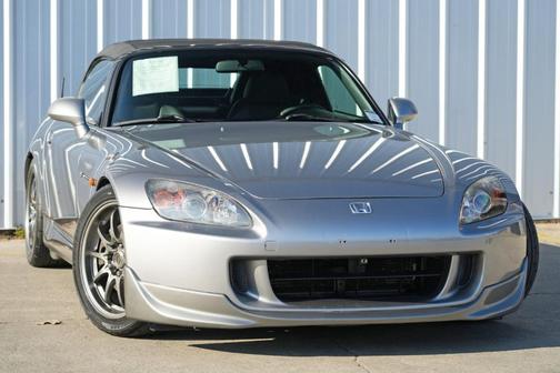 2006 Honda S2000 Base (M6)