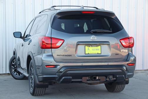 2020 Nissan Pathfinder SV