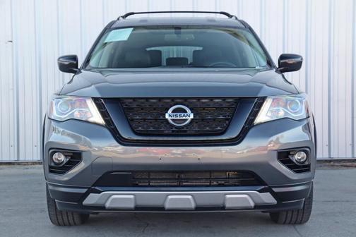 2020 Nissan Pathfinder SV