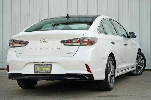 2019 Hyundai SONATA Hybrid Limited