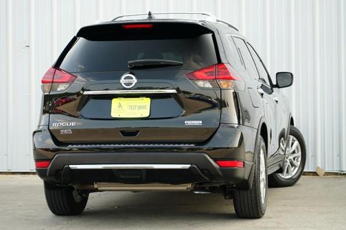 2020 Nissan Rogue S