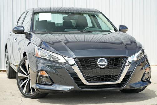 2021 Nissan Altima 2.5 Platinum
