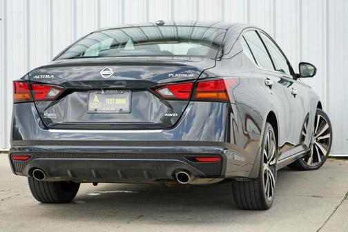2021 Nissan Altima 2.5 Platinum