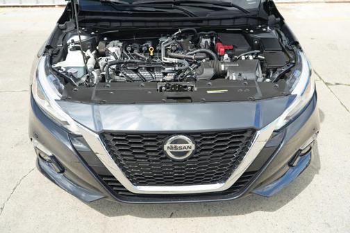 2021 Nissan Altima 2.5 Platinum