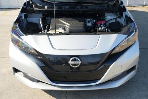 2023 Nissan Leaf S