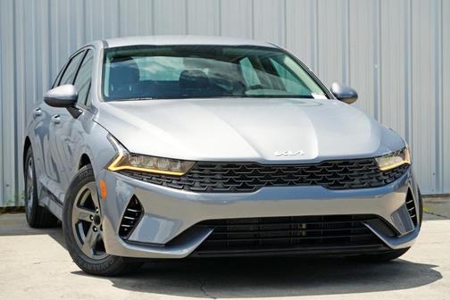 2022 Kia K5 LXS