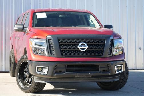 2017 Nissan Titan S