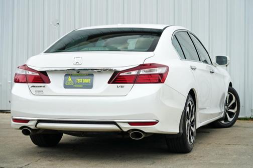 2017 Honda Accord EX-L V-6