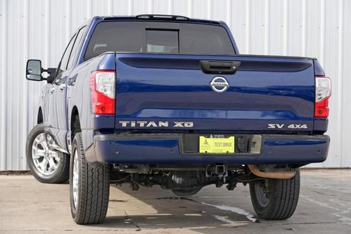 2021 Nissan Titan XD SV