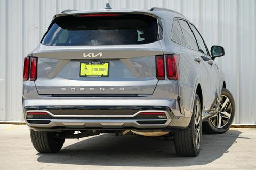 2022 Kia Sorento S