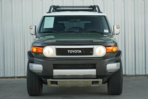 2014 Toyota FJ Cruiser Base