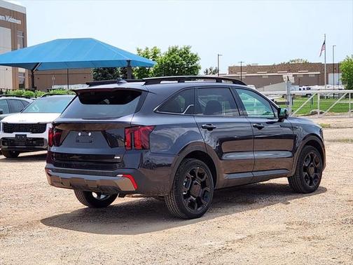 2025 Kia Sorento SX