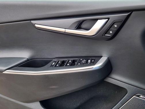 2022 Kia EV6 Wind