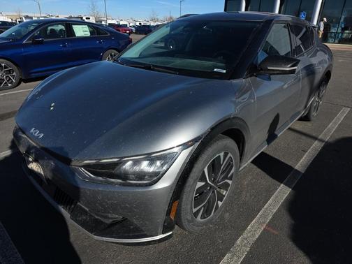2022 Kia EV6 Wind