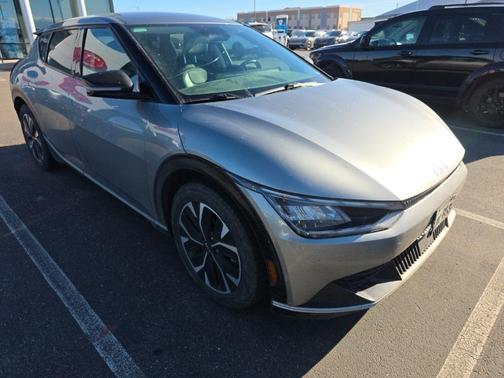 2022 Kia EV6 Wind