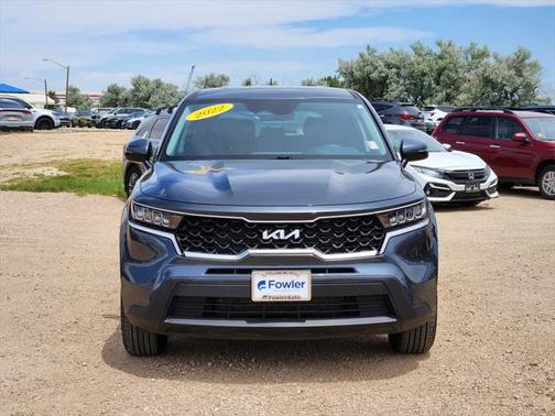 2022 Kia Sorento LX