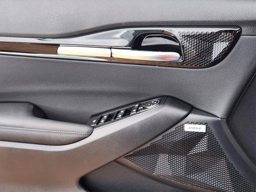 2025 Kia Seltos SX Turbo