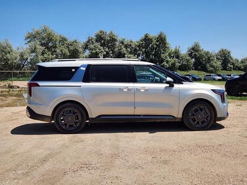 2025 Kia Carnival Hybrid EX