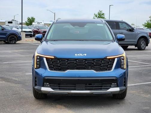 2025 Kia Sorento Hybrid EX