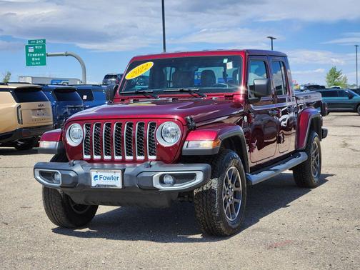 Snazzberry Pearlcoat 2022 Jeep Gladiator Overland