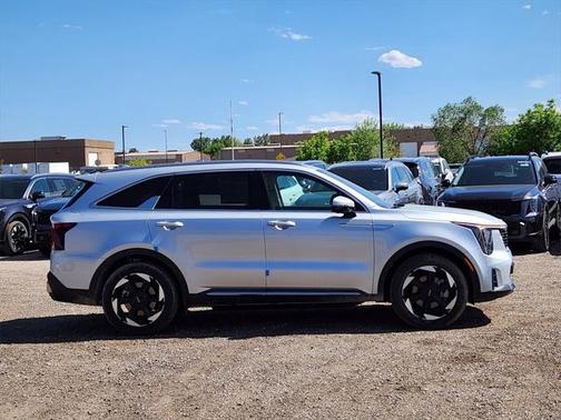 2025 Kia Sorento Hybrid EX
