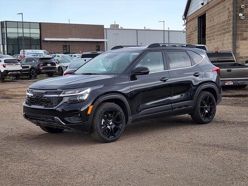 2025 Kia Seltos X-Line