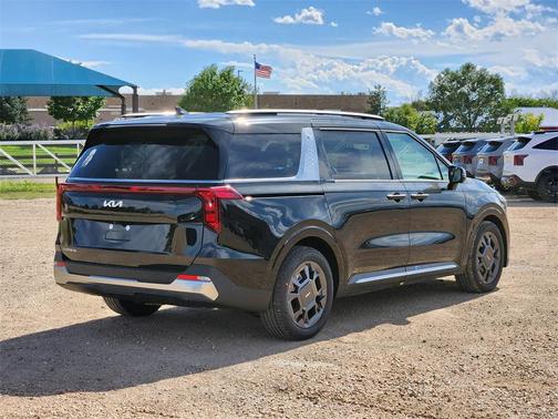 2026 Kia Carnival SX