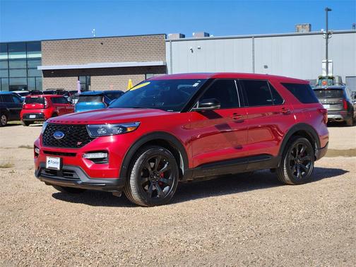 2022 Ford Explorer ST