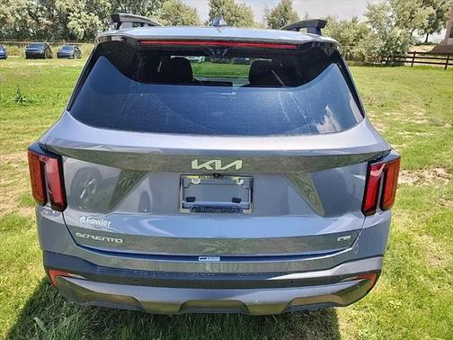 2024 Kia Sorento SX