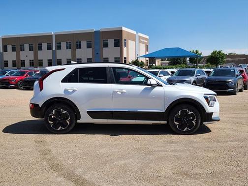 2025 Kia Niro EV Wind