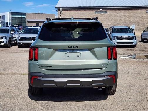 2025 Kia Sorento SX