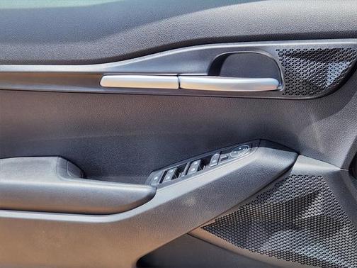 2025 Kia Seltos LX