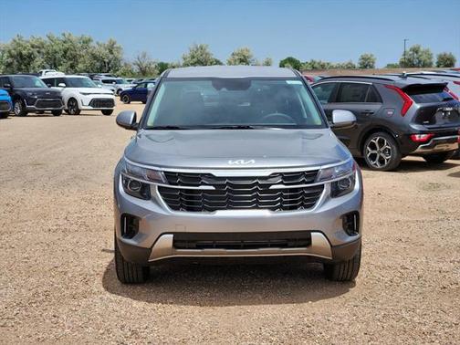 2025 Kia Seltos LX