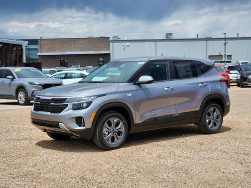 2025 Kia Seltos LX