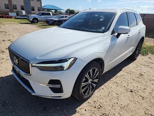 2022 Volvo XC60 Recharge Plug-In Hybrid T8 Inscription