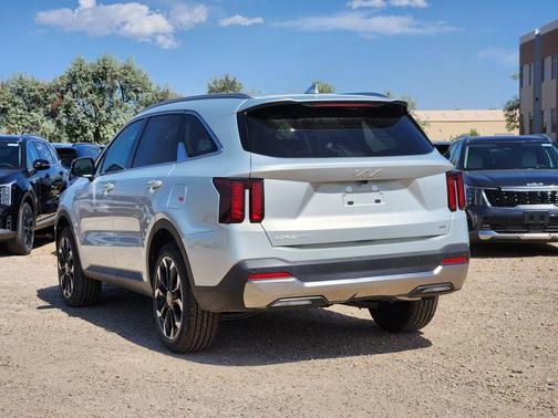 Ivory Silver 2026 Kia Sorento EX