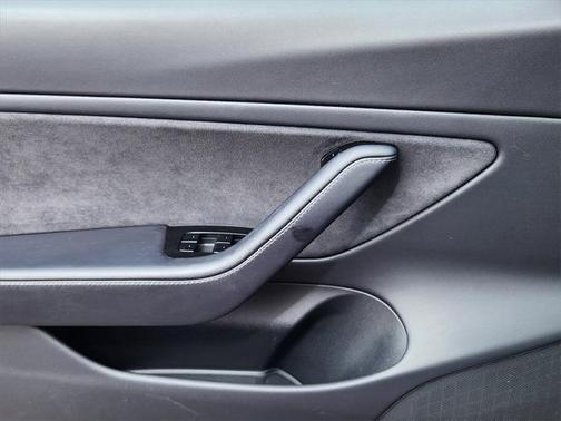 2018 Tesla Model 3 Performance