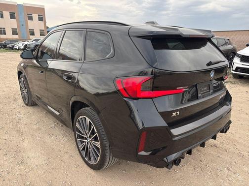 Black Sapphire Metallic 2024 BMW X1 M35i