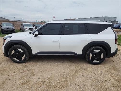 2024 Kia EV9 Wind
