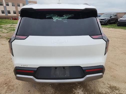 2024 Kia EV9 Wind