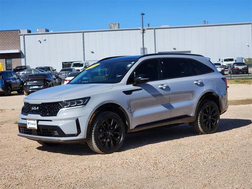 2022 Kia Sorento SX