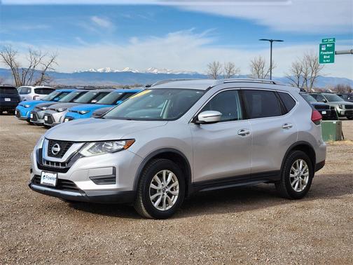 2017 Nissan Rogue SV