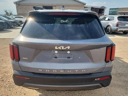 2022 Kia Sorento S